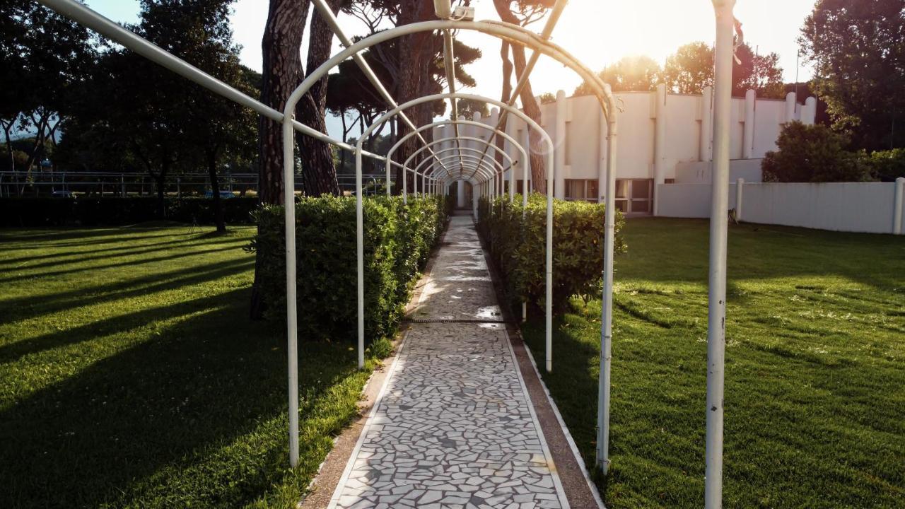 Villaggio Torre Marina Marina di Massa Eksteriør bilde