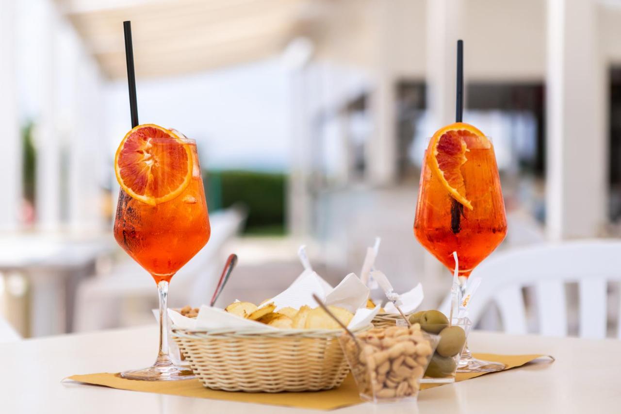 Villaggio Torre Marina Marina di Massa Eksteriør bilde